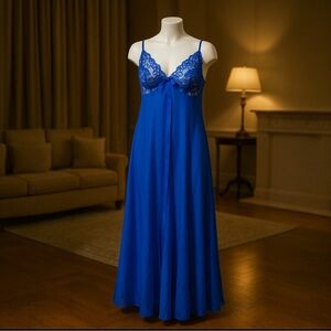 Intimate attitudes vintage Elegant Blue Lace Nightgown lingerie bridal pin up